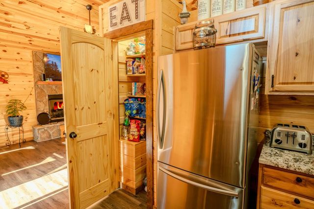 262 Zekes Trail, Marble, NC 28905