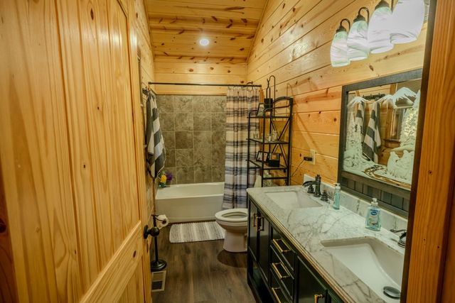 262 Zekes Trail, Marble, NC 28905