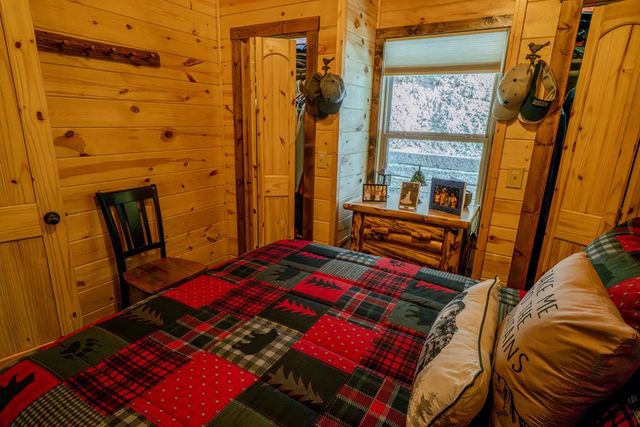 262 Zekes Trail, Marble, NC 28905