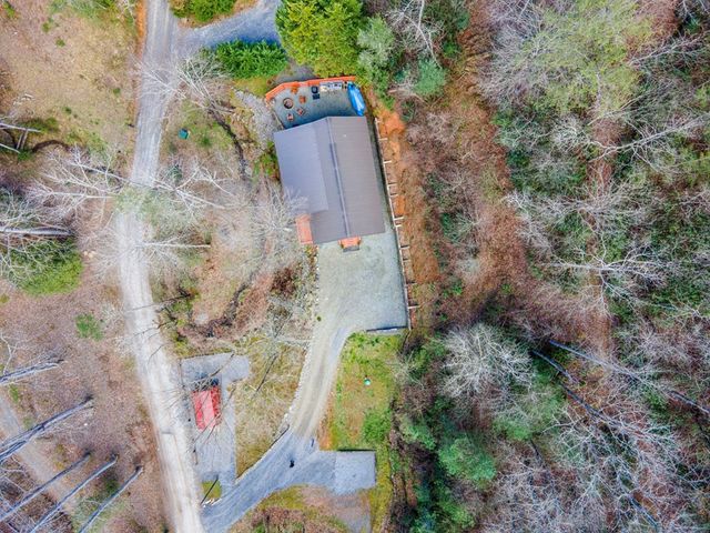 262 Zekes Trail, Marble, NC 28905