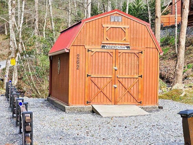 262 Zekes Trail, Marble, NC 28905