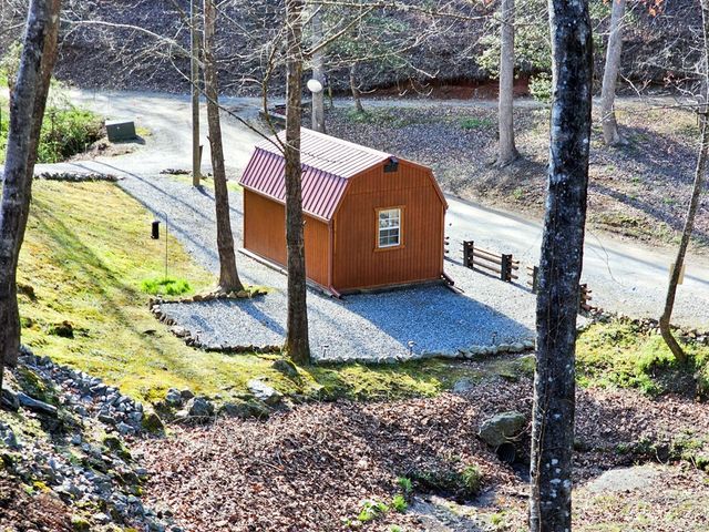 262 Zekes Trail, Marble, NC 28905