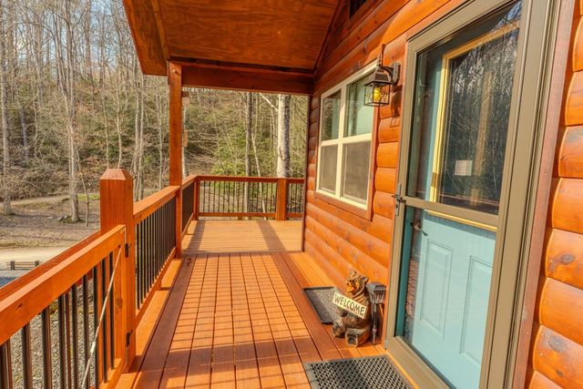 262 Zekes Trail, Marble, NC 28905