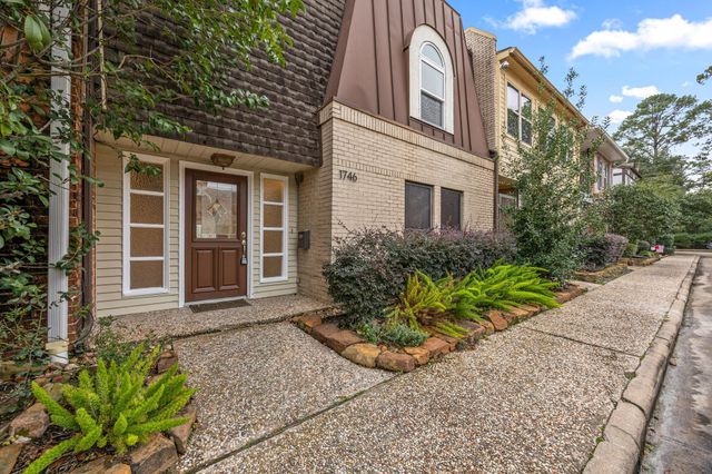 1746 S Gessner Road, Houston, TX 77063