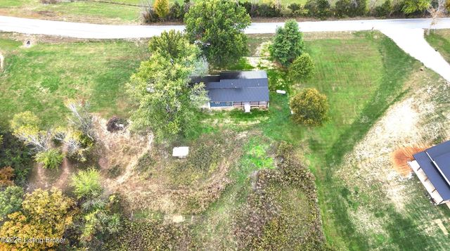 380 Solitude Rd, Coxs Creek, KY 40013