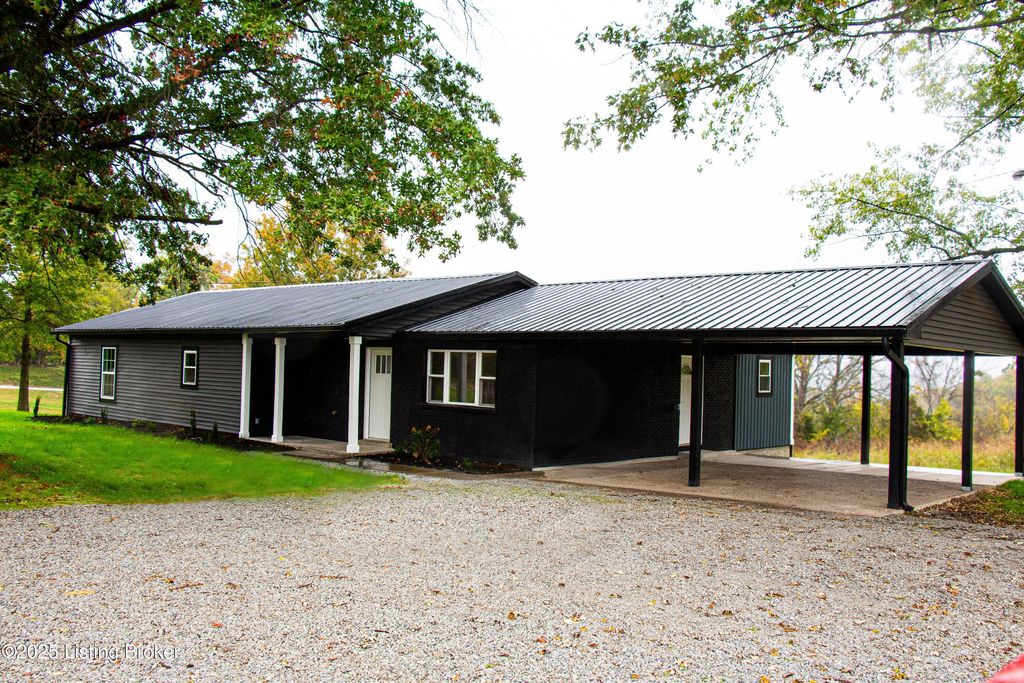 380 Solitude Rd, Coxs Creek, KY 40013