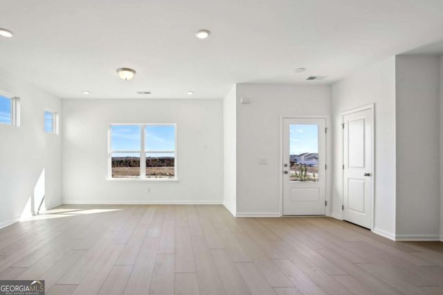 809 Nova Trail 13, Riverdale, GA 30274