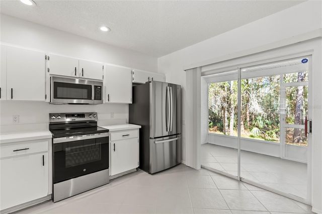 8646 HUNTERS KEY CIRCLE, Tampa, FL 33647