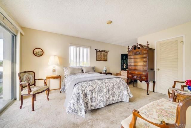 1499 La Linda Drive, San Marcos, CA 92078