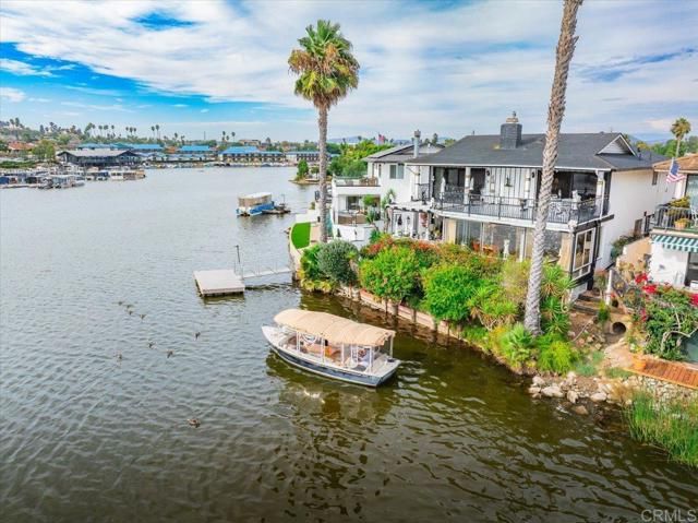 1499 La Linda Drive, San Marcos, CA 92078