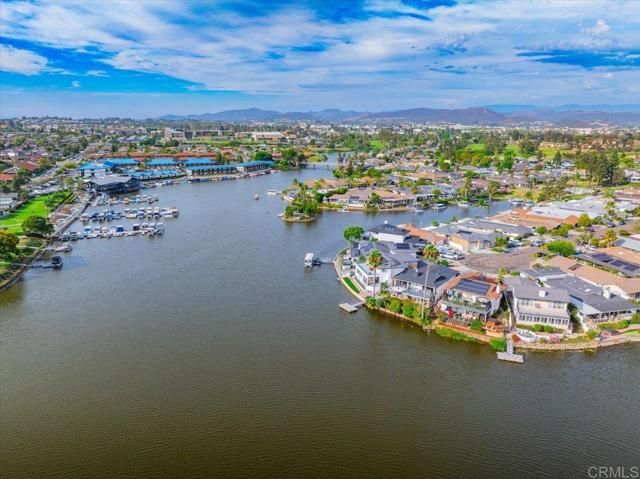 1499 La Linda Drive, San Marcos, CA 92078