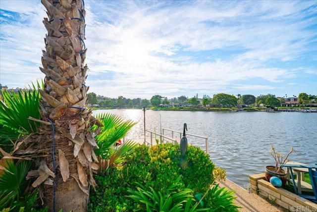 1499 La Linda Drive, San Marcos, CA 92078