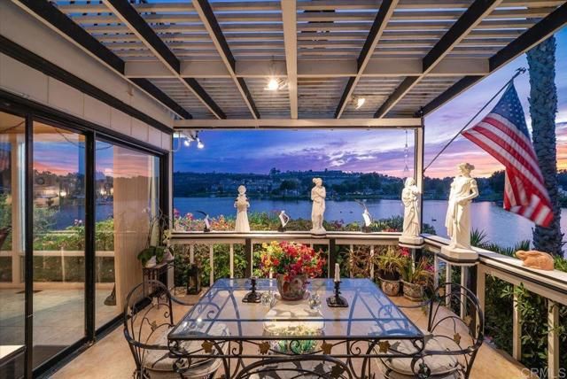 1499 La Linda Drive, San Marcos, CA 92078