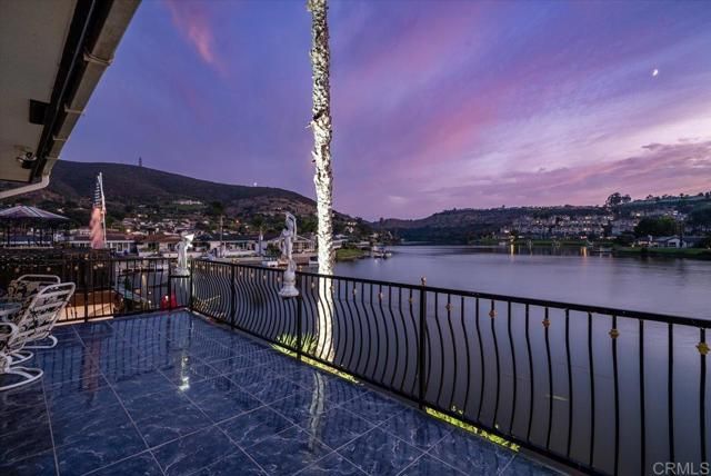 1499 La Linda Drive, San Marcos, CA 92078