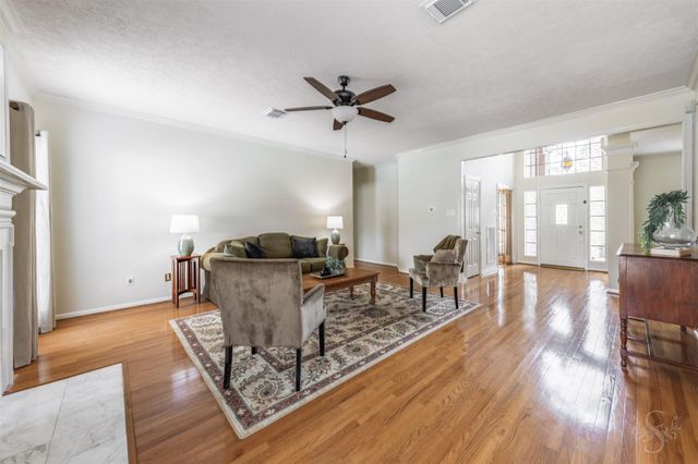 7523 Highland Farms Road, Houston, TX 77095