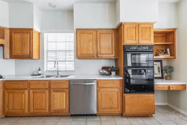 7523 Highland Farms Road, Houston, TX 77095