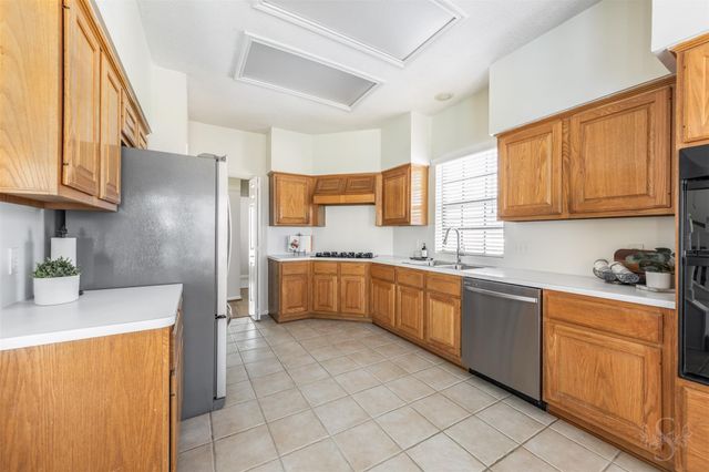 7523 Highland Farms Road, Houston, TX 77095