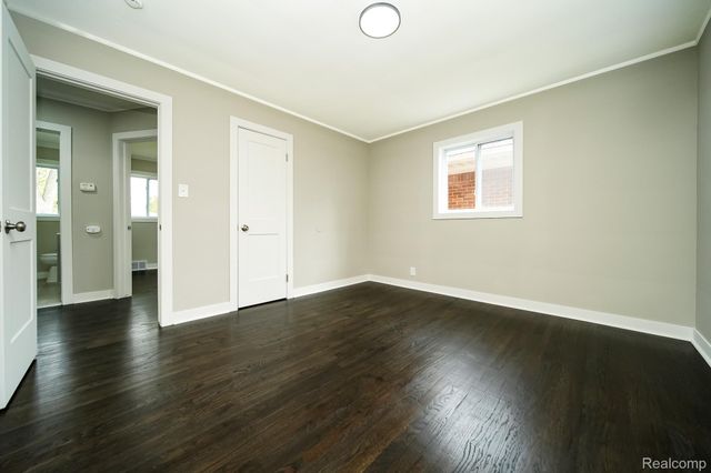 17330 Ego Avenue, Eastpointe, MI 48021