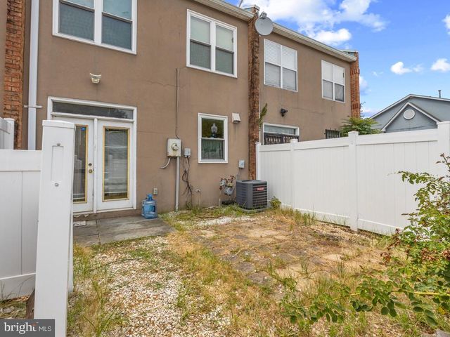 3714 ROOSEVELT PL NE, Washington, DC 20019