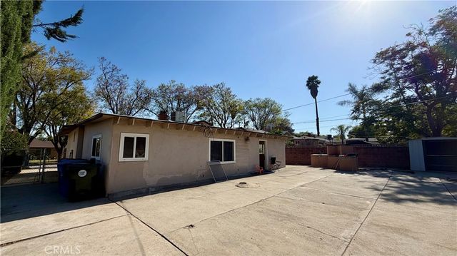 1276 W 31st, San Bernardino, CA 92405
