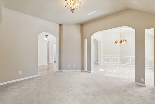 600 Quick Silver Drive, Desoto, TX 75115