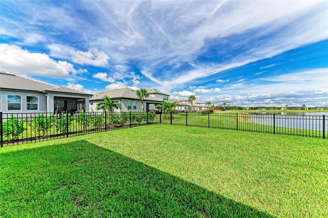 4605 SWEET RETREAT RUN, Bradenton, FL 34211