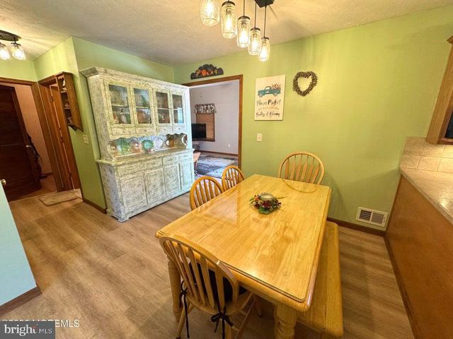 730 SANDY HOOK DR, Forked River, NJ 08731