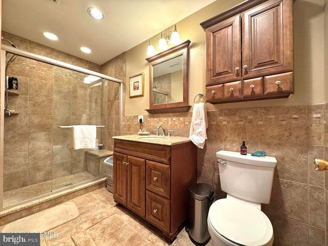730 SANDY HOOK DR, Forked River, NJ 08731