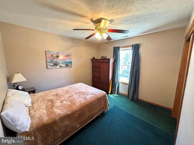730 SANDY HOOK DR, Forked River, NJ 08731