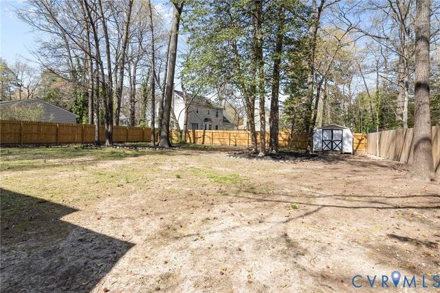 9306 Drawbridge Rd, Mechanicsville, VA 23116