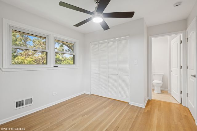 30 Crescent Drive, Glenview, IL 60025