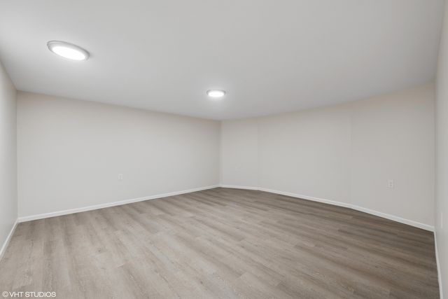 30 Crescent Drive, Glenview, IL 60025