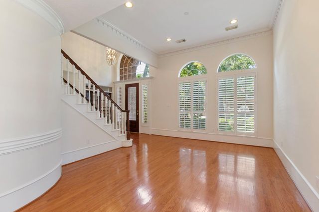 6907 Cutten Parkway, Houston, TX 77069