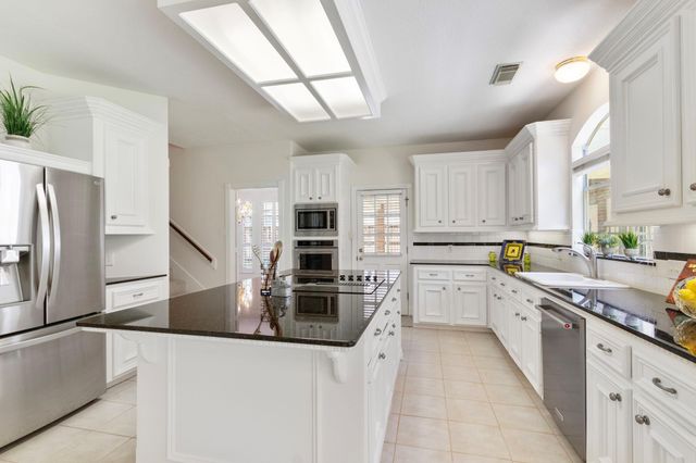 6907 Cutten Parkway, Houston, TX 77069