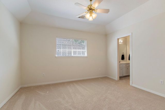 6907 Cutten Parkway, Houston, TX 77069
