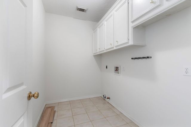 6907 Cutten Parkway, Houston, TX 77069