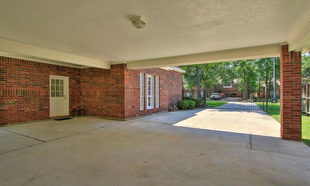 6907 Cutten Parkway, Houston, TX 77069