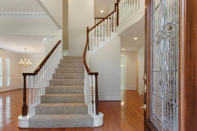 6907 Cutten Parkway, Houston, TX 77069