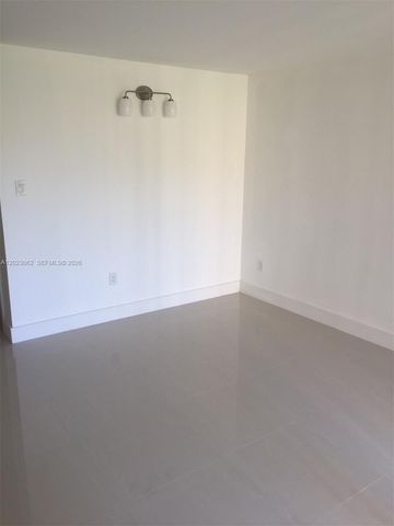4746 NW 97th Ct 72, Doral, FL 33178