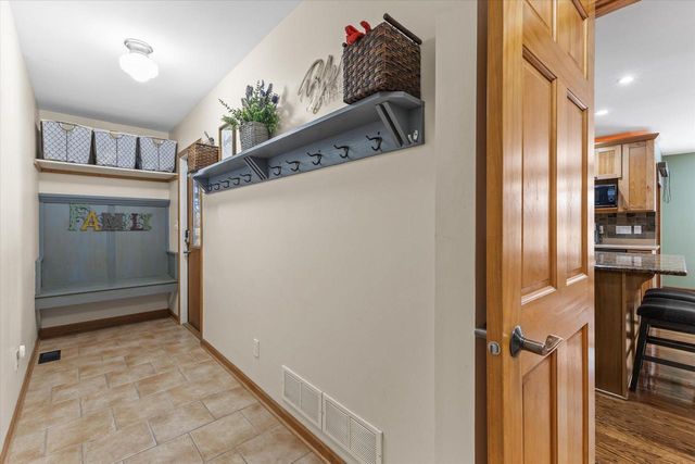 10974 14th COURT, Kenosha, WI 53158