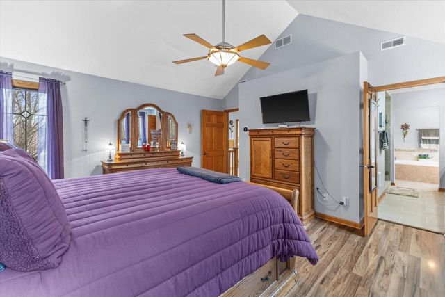 10974 14th COURT, Kenosha, WI 53158