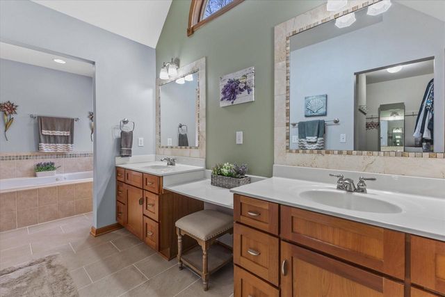 10974 14th COURT, Kenosha, WI 53158