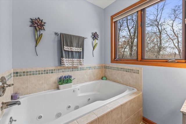 10974 14th COURT, Kenosha, WI 53158