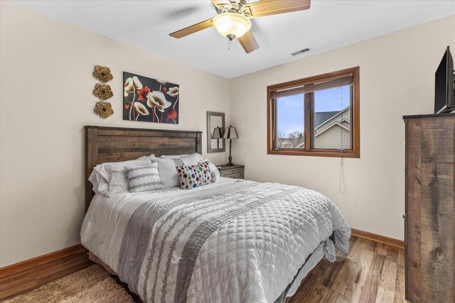 10974 14th COURT, Kenosha, WI 53158