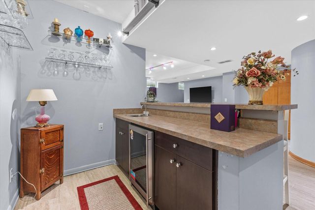 10974 14th COURT, Kenosha, WI 53158