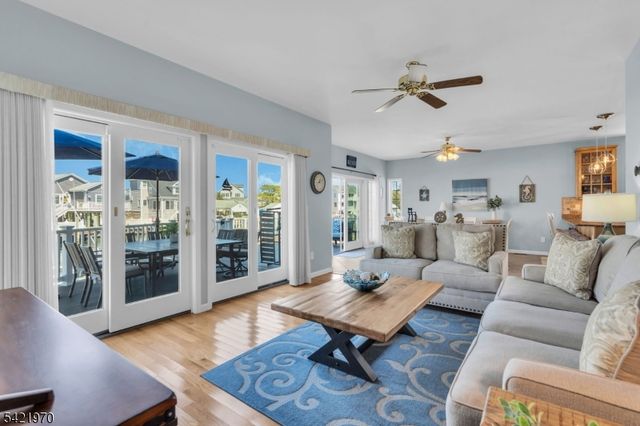 43 Farragut Dr, Brick Twp., NJ 08723