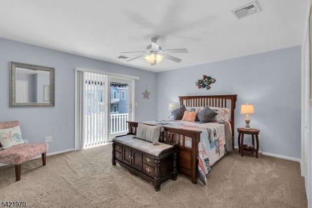 43 Farragut Dr, Brick Twp., NJ 08723