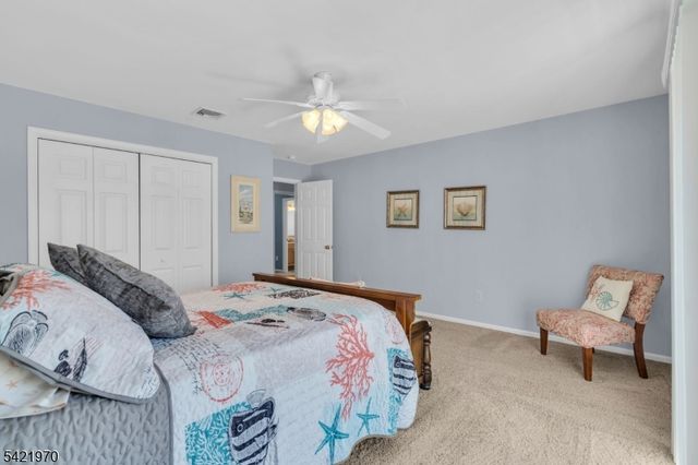 43 Farragut Dr, Brick Twp., NJ 08723