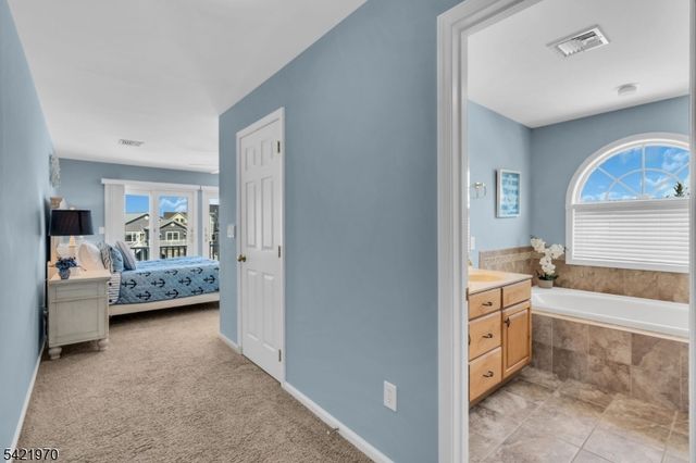 43 Farragut Dr, Brick Twp., NJ 08723