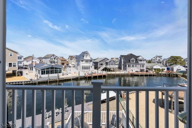 43 Farragut Dr, Brick Twp., NJ 08723